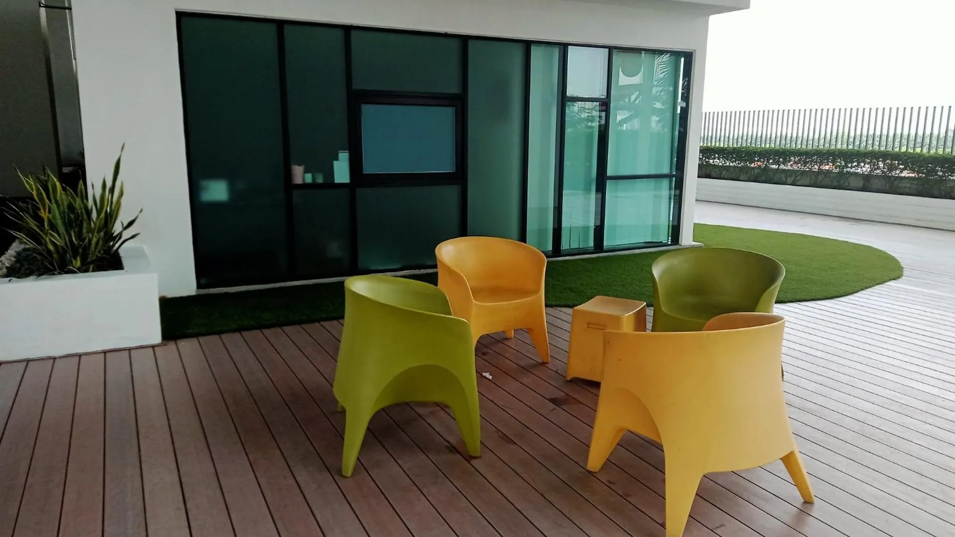 Apartman Mid Vally Southkey Jb, 2Br, Wifi, 7 Mins To Ciq , 5-7Pax Johor Bahru Malajzia